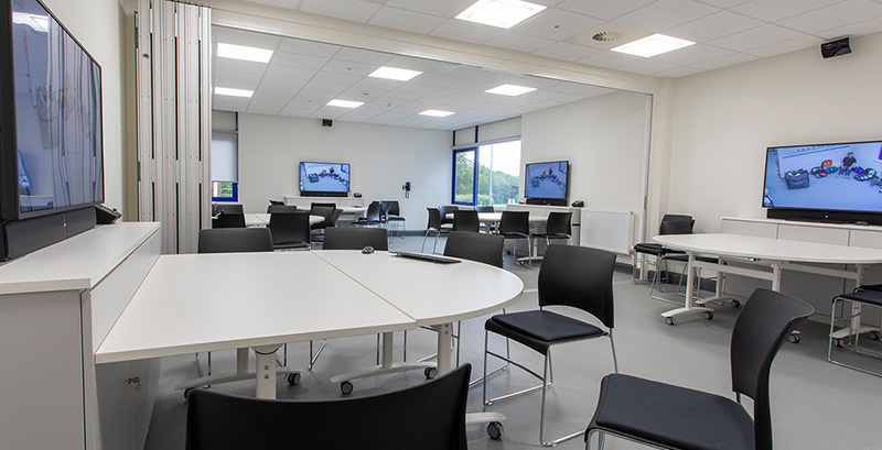 Commercial displays for simulation suites