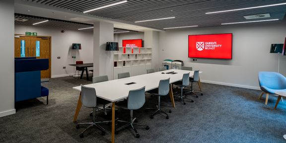 The Trading Room at Queen's Business School